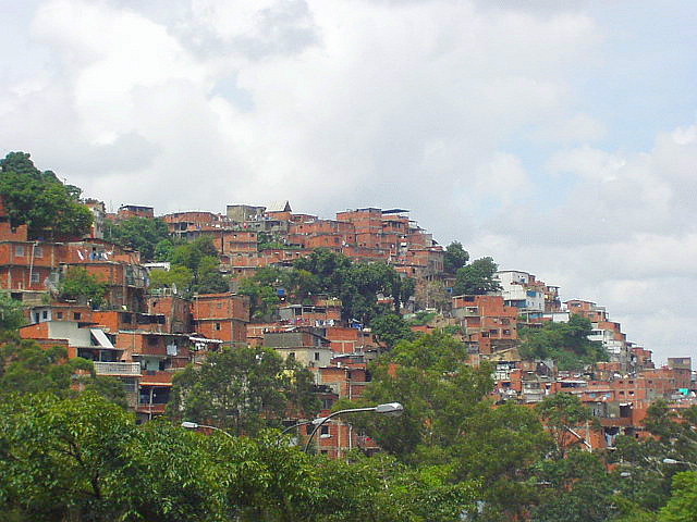 Archivo:Urbanizacion Bolivar Municipio Sucre Estado Miranda.jpg