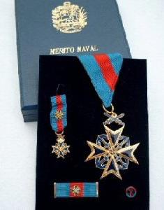 Archivo:Orden al Merito Naval 2.jpg
