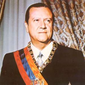 Archivo:Rafael Caldera presidente.jpg