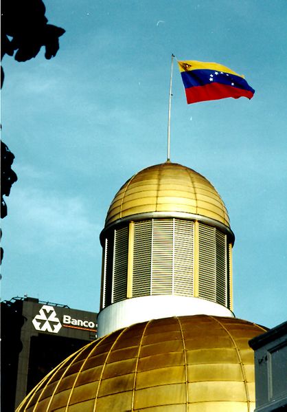 Archivo:Capitolio Nacional Caracas Venezuela.jpg