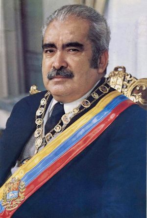 Luis herrera banda presidencial.jpg