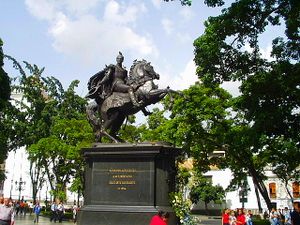 Simon Bolivar Plaza Bolivar Caracas.jpg