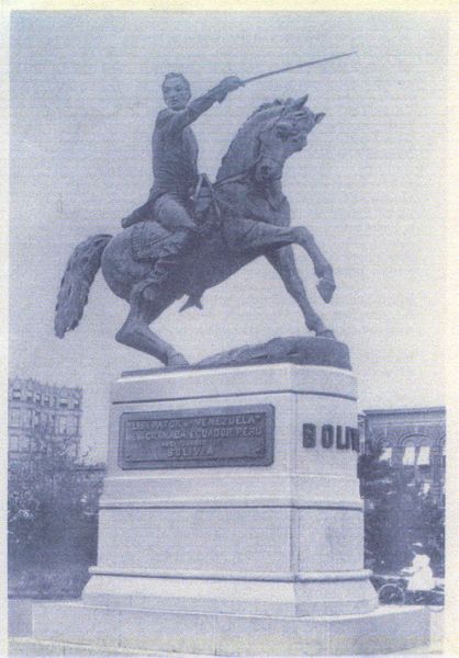 Archivo:Estatua de Bolivar en Nueva York 1ra.jpg