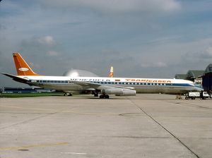 Viasa-DC-8-YV-130C.jpg