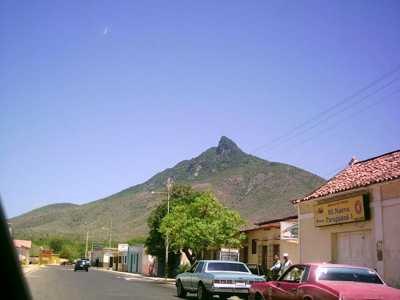 Archivo:Cerro Santa Ana 2.jpg