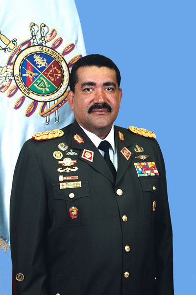 Archivo:Gustavo Rangel.jpg