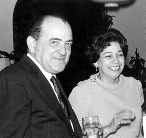 Otero Silva Maria Teresa Castillo.jpg