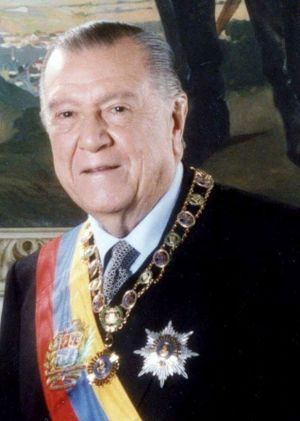 Rafael caldera banda presidencial 1994.jpg