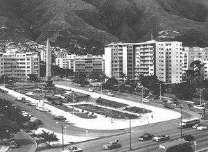 Plaza Francia en Altamira circa 1960.jpg