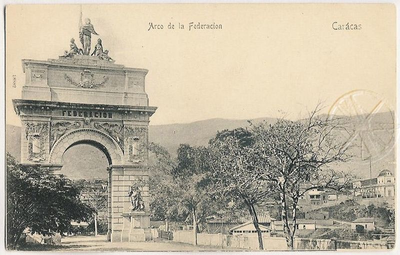 Archivo:Arco de la Federacion 2.jpg