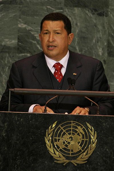 Archivo:Hugo Chavez septiembre 2005 2.jpg