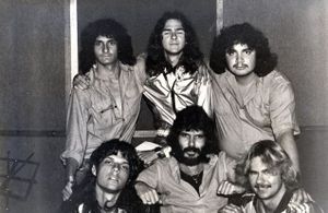 Grupo arkangel y alfredo escalante.jpg