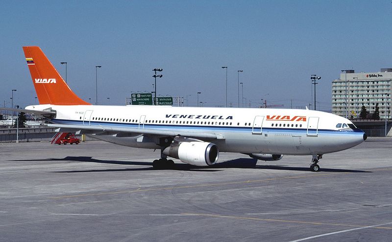 Archivo:Viasa-A300-YV-160C.jpg