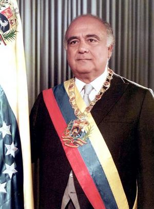 Jaime lusinchi banda presidencial.jpg