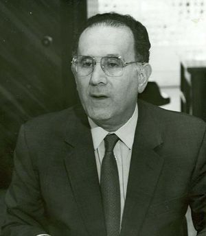 Fernando Ochoa Antich.jpg