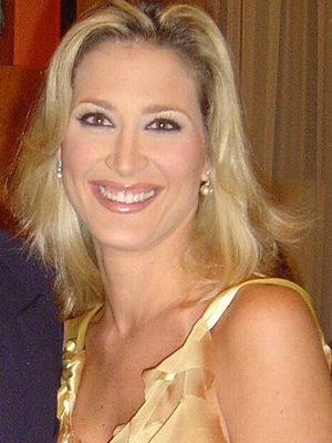 Marena Bencomo.jpg