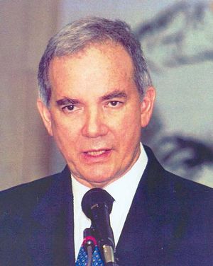 Roy Chaderton Matos.jpg