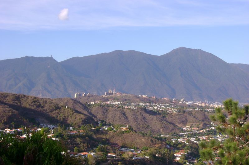 Archivo:Cerro El Avila.jpg