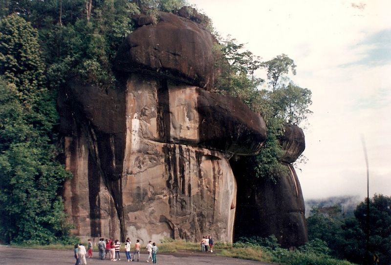 Archivo:Piedra de la Virgen 3.jpg